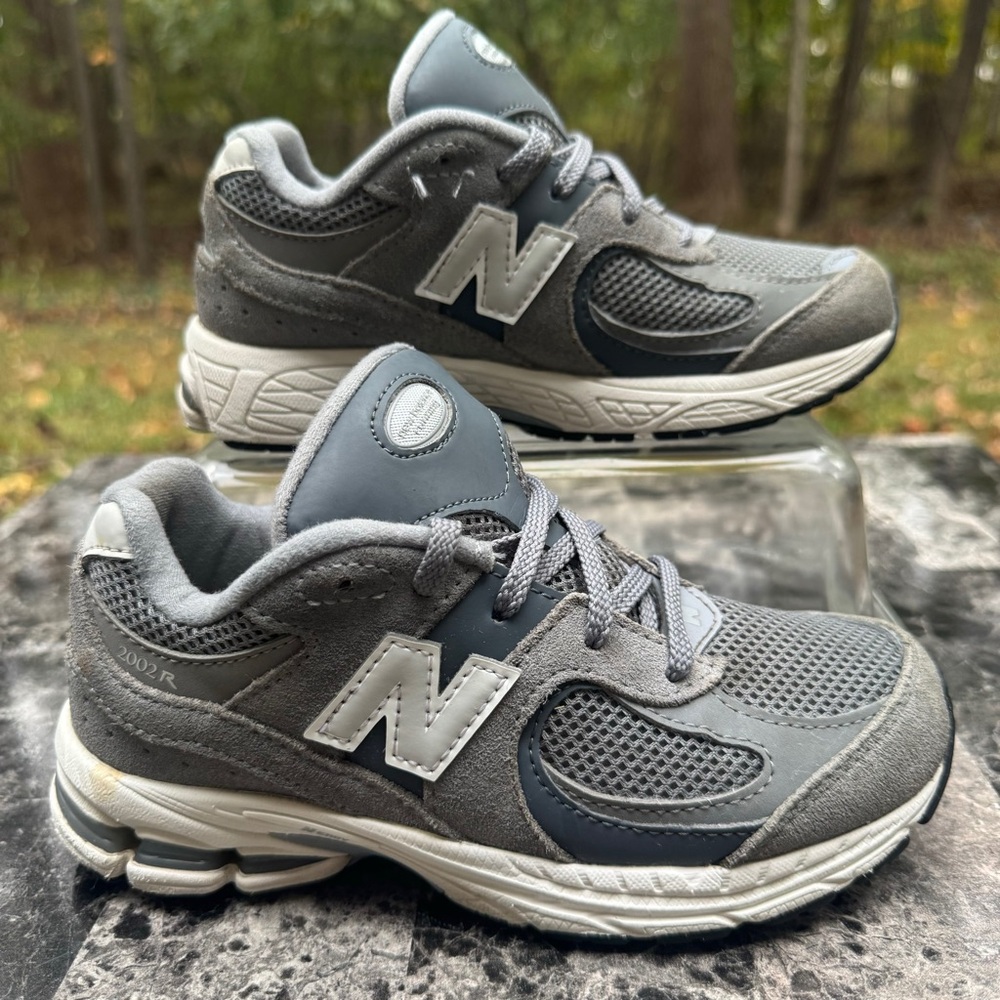 New Balance Size 1 2002R Unisex Kids Running Shoes Steel Gray  Athletic Sneakers - Picture 9 of 16